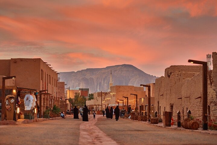 AlUla City Tour–5 attractions avec Pickup & Drop Off-Hotel/Airport
