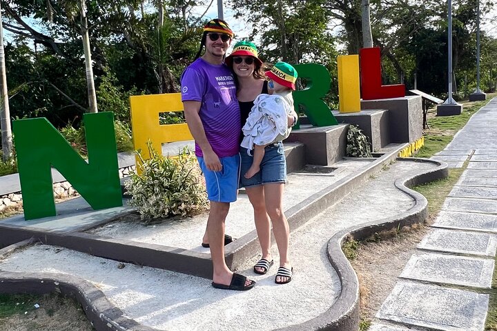 Tour Privado por Negril Seven Miles Beach & Rick's Café Jamaica