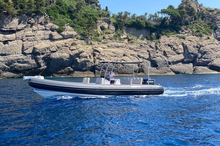 Passeio de barco a Portofino e San Fruttuoso para pequenos grupos