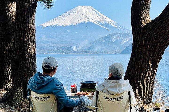 Private Mt Fuji Tour fra Tokyo: Scenic BBQ & Hidden Gems