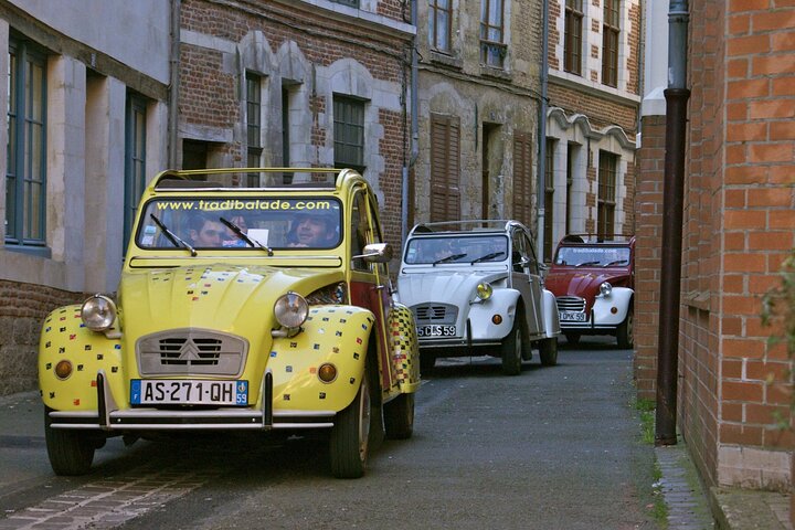 Unieke tour door Lille met Convertible 2CV - 1u00