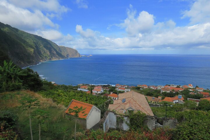 Madeira Cabriolet Scenic Roads West Connection Naturaleza y piscinas