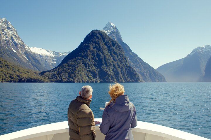 Excursión premium a Milford Sound, crucero y almuerzo desde Te Anau