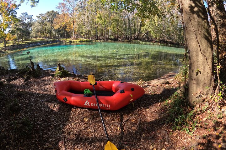 Tour en kayak por el fondo de vidrio transparente guiado de 2 horas Gilchrist Blue Spring