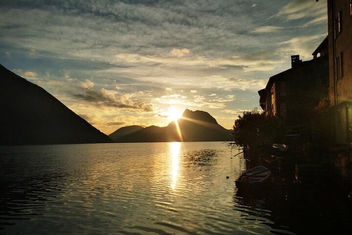 Lago Como & Lugano para grupos pequeños : 2 países en 1 día, Crucero en barco
