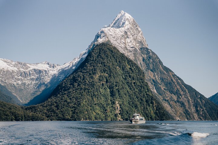 Milford Sound Coach, Cruise en Flight Sightseeing Tour vanuit Queenstown