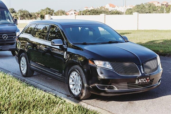 Port Canaveral all'aeroporto di Orlando MCO Luxury Sedan