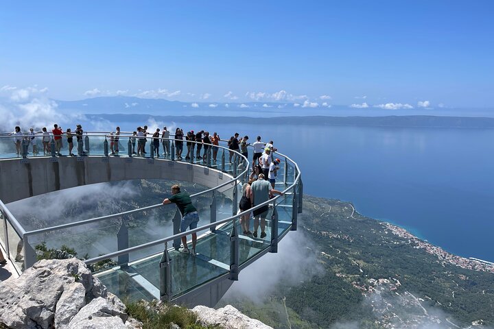 Makarska: Skywalk Tour med en Tuk Tuk - Skip the line billett