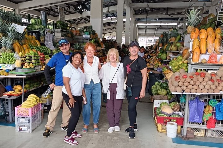Experiência Privada em Guayaquil - City Tour para Idosos