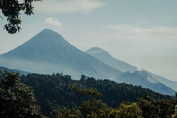 Escursione sul lago Chicabal + Esplora il villaggio Maya - Avventura di due giorni