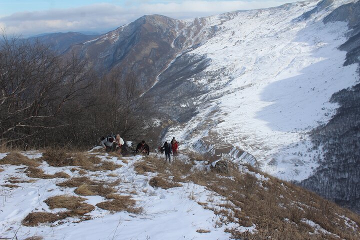 Trekking fjerntliggende landsbyer i Aserbajdsjans bjerge i 9 dage