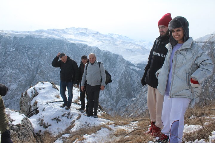 Trekking fjerntliggende landsbyer i Aserbajdsjans bjerge i 9 dage