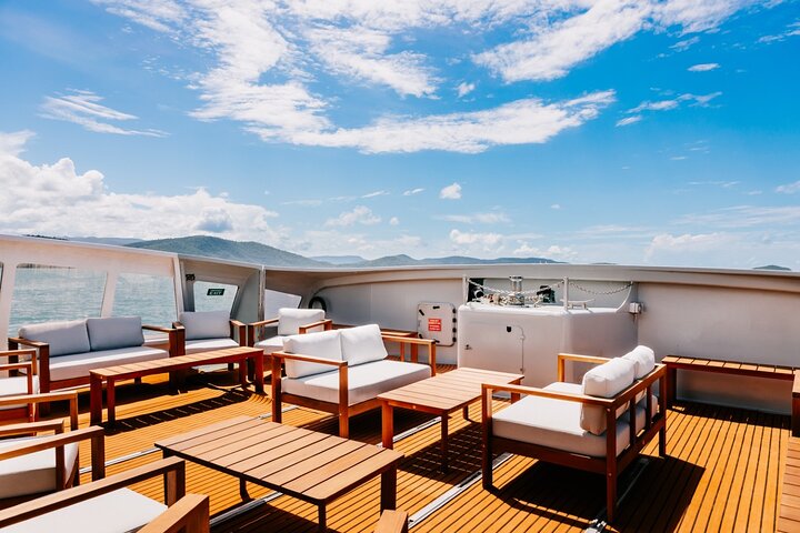 Snorkel & Whitehaven Beach Eco Cruise, Lunch | Från Airlie Beach