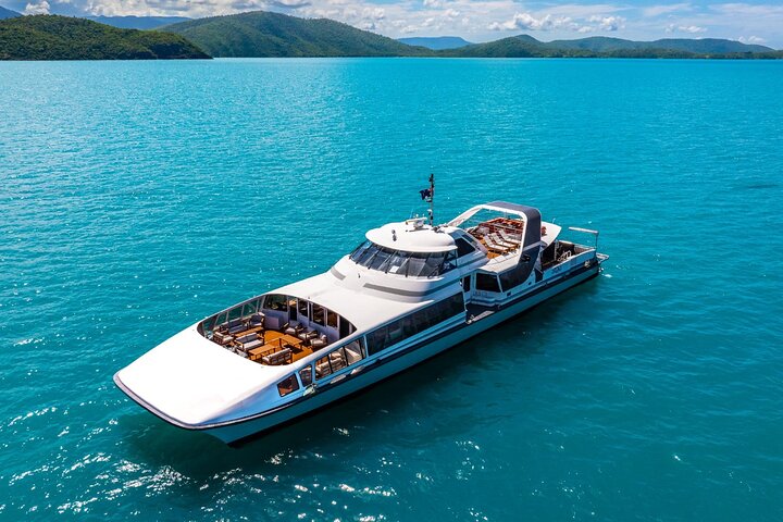 Snorkel & Whitehaven Beach Eco Cruise, Lunch | Från Airlie Beach