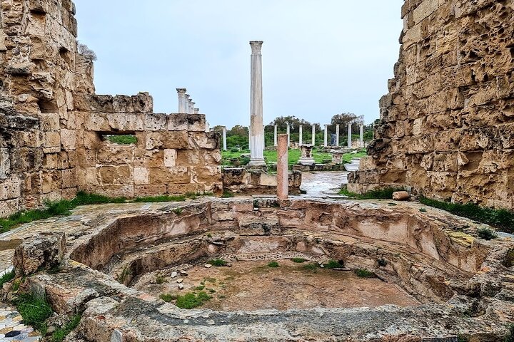 En dagstur til middelalderlige FAMAGUSTA (Kyrenia, Nicosia eller Famagusta)