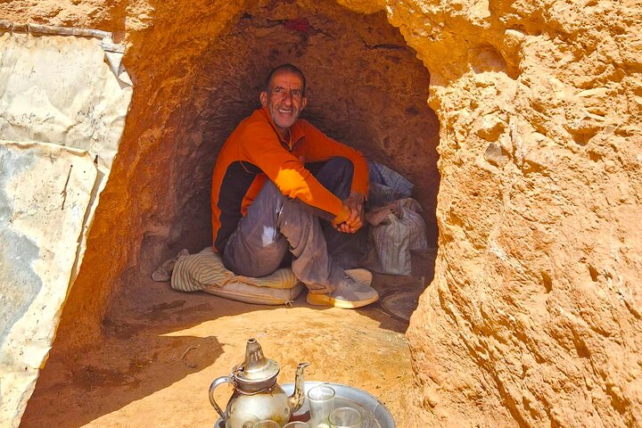 Viagens guiadas de caminhada em Todgha Gorge com especialistas berberes locais