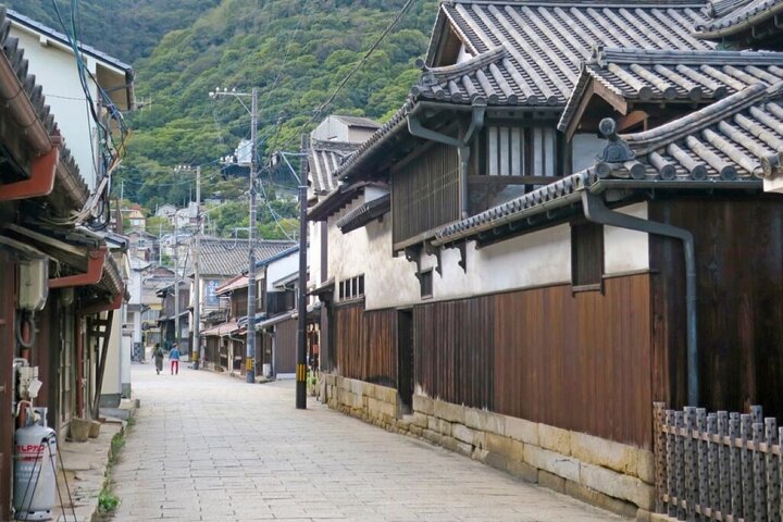 Visite d'une journée du château de Fukuyama Tomonoura et de l'île de Sensui jima