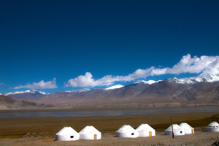 2-dages tur til Tashkorgan med Baisha Lake og Karakul Lake