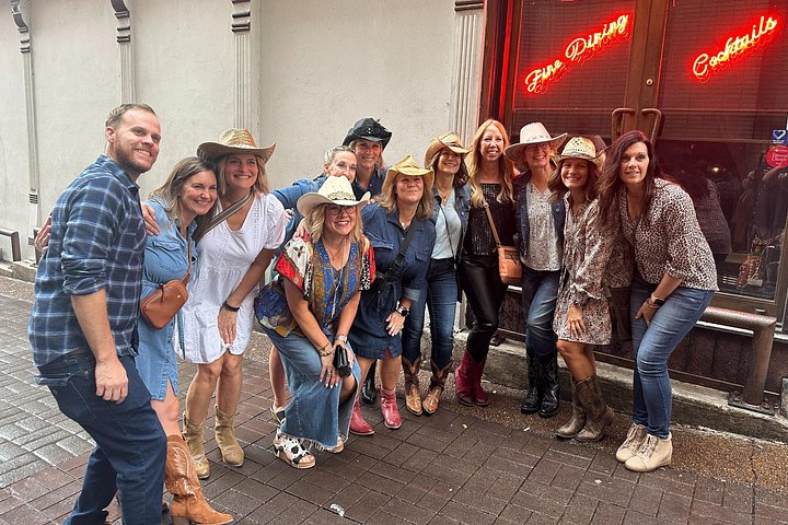 Nashville's Speakeasy Secrets: Murder True Crime Cocktail Crawl