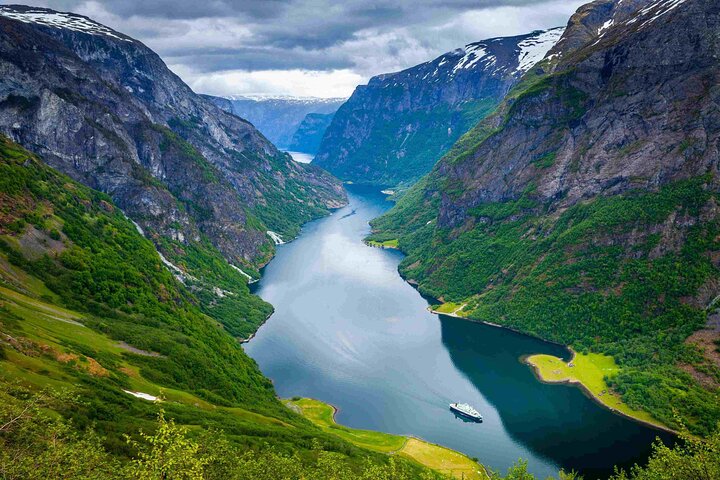 Visite guidée de Viking Village, croisière Nærøyfjorden & Flåm Railway