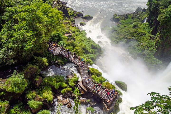 Premium 2-dages Iguazu Falls tur med flybillet fra Buenos Aires