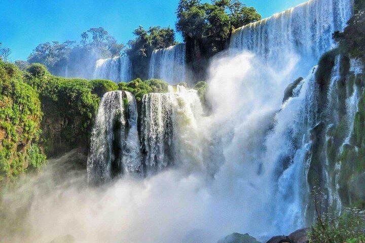 Premium 2-dages Iguazu Falls tur med flybillet fra Buenos Aires