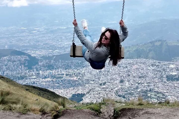 Visite privée de la ville : Quito colonial, le Milieu du monde et le téléphérique