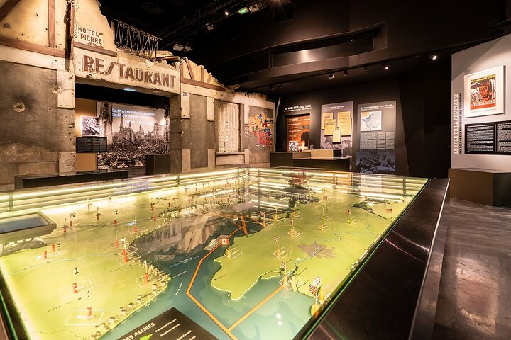 Caen: Biglietto Memorial Museum con audio tour e mappa degli approdi del D-Day