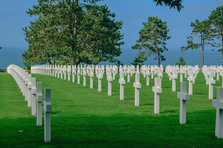Caen: Biglietto Memorial Museum con audio tour e mappa degli approdi del D-Day