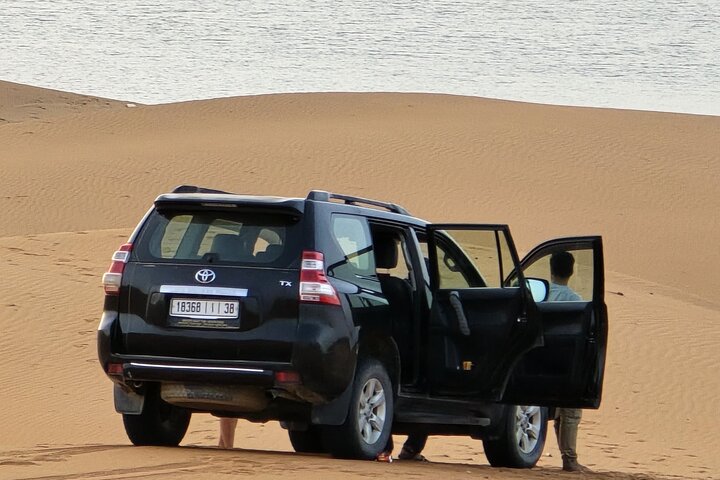 Merzouga Jeep 4WD Desert Tour: Sahara äventyr