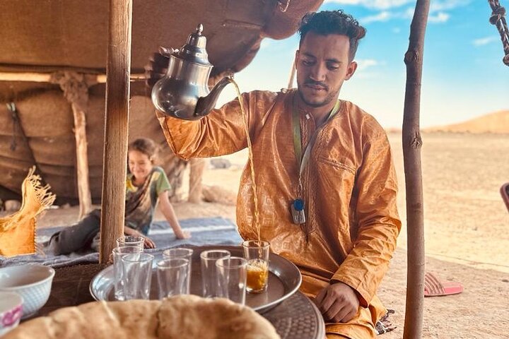 Merzouga Jeep 4WD Desert Tour: Sahara äventyr