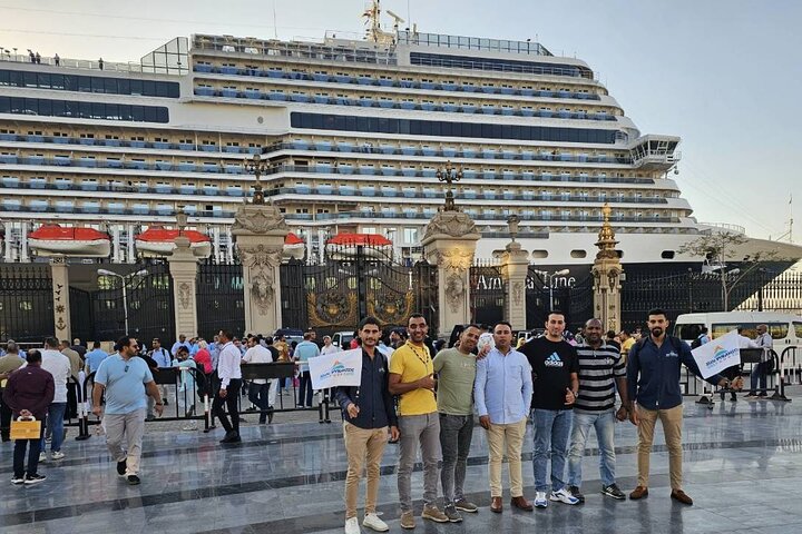 Sobre o Port Said: Excursão privada de 2 dias ao Cairo e Alexandria