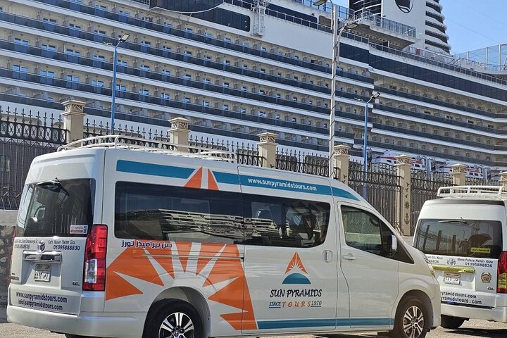 Sobre o Port Said: Excursão privada de 2 dias ao Cairo e Alexandria