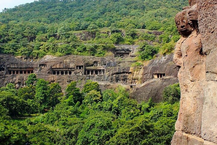 Privé 2-daagse tour: Ajanta Ellora Caves en Aurangabad City