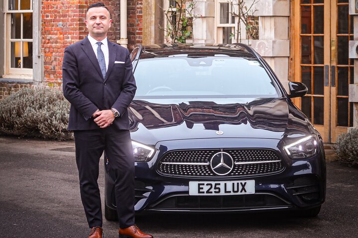 Southampton naar Heathrow of Gatwick Airport Private LuxuryTransfer