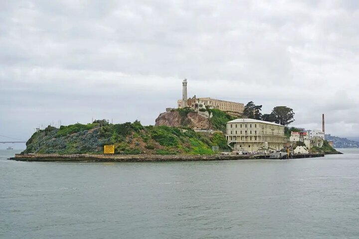 San Francisco Alcatraz App Führung mit Kreuzfahrt und Gefängnishaus
