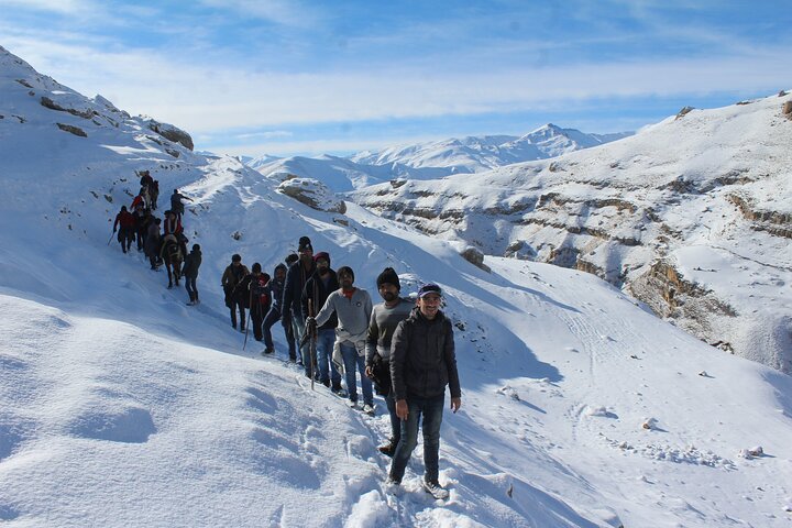 Trekking fjerntliggende landsbyer i Aserbajdsjans bjerge i 9 dage