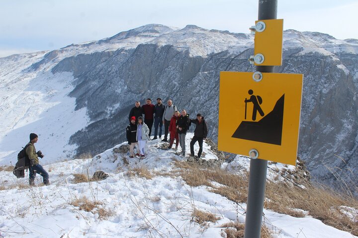 Trekking fjerntliggende landsbyer i Aserbajdsjans bjerge i 9 dage