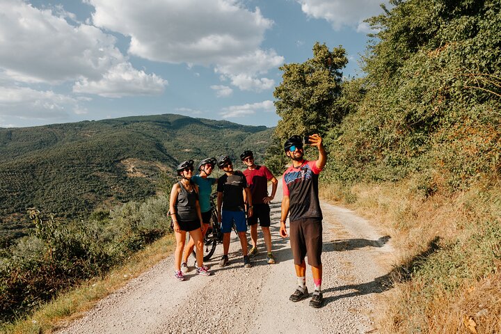 Cortona - Facile eBike tour guidato intorno alla città Etrusca