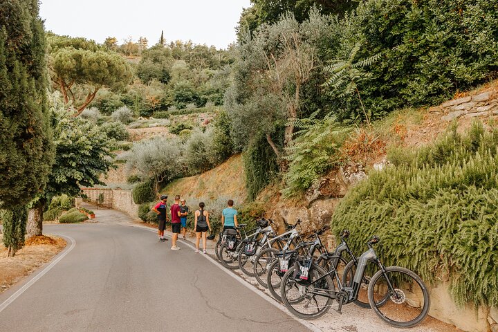 Cortona - Facile eBike tour guidato intorno alla città Etrusca