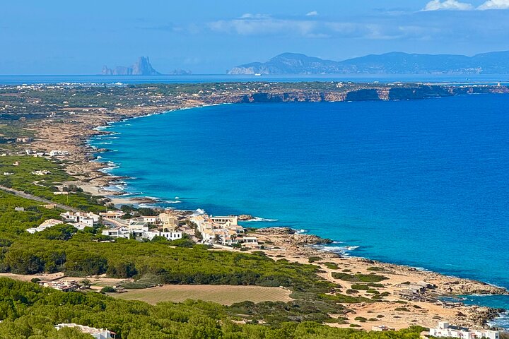 Formentera 4X4 Secret Corners Tour in een Land Rover Defender