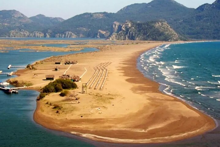 Mezza giornata privata Dalyan River Iztuzu Beach Magic Lake Gita in barca