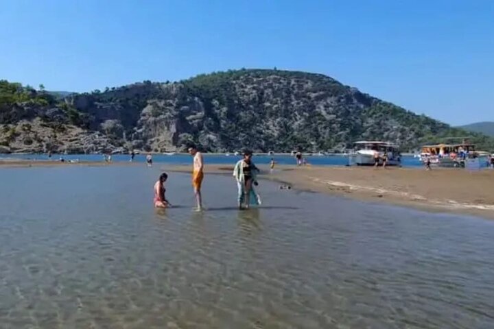 Mezza giornata privata Dalyan River Iztuzu Beach Magic Lake Gita in barca