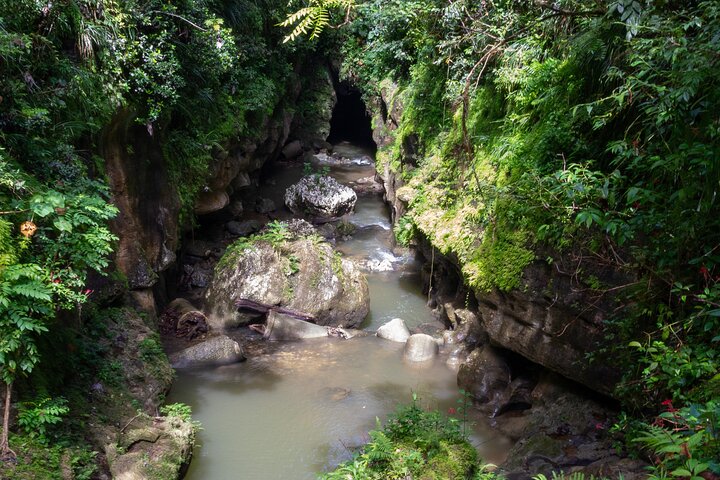 Cueva del Indio en Charco Azul Grot en Waterval Avontuur