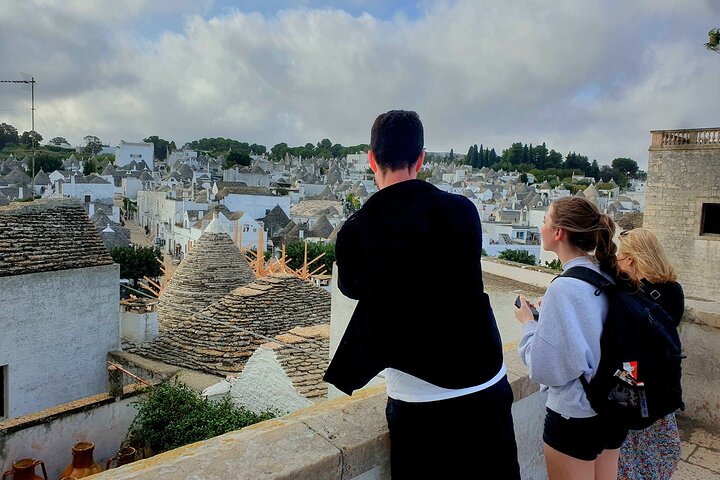 Alberobello en de omliggende dorpen: rondleiding + brunch en olijfolieproeverij