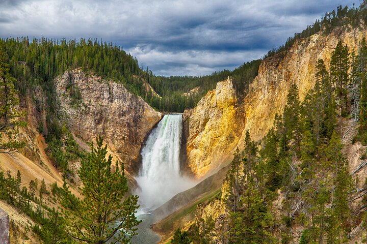 Desde Bozeman Tour clásico de Yellowstone y Teton 2 días y 1 noche