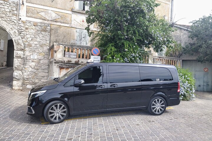 Privétour van 11 uur naar ST TROPEZ vanuit MARSEILLE , AIX per lux VAN