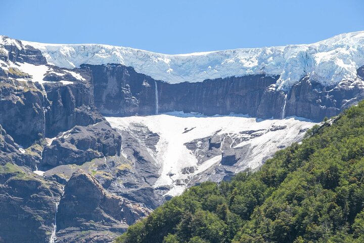 Full Day Cerro Tronador: Nieves Eternas y Glaciares Colgantes