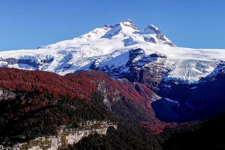 Full Day Cerro Tronador: Nieves Eternas y Glaciares Colgantes