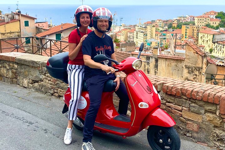 Vespa Tour in Sanremo voor een halve dag